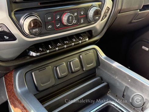 Used 2015 GMC Sierra 1500 SLT w/ SLT Crew Cab Value Package image 10