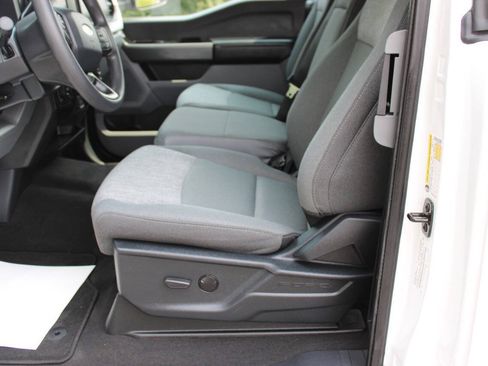 Used 2025 Ford F350 XLT AWD/4WD image 7