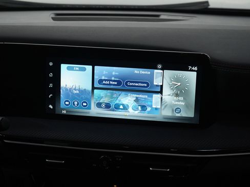 Used 2025 Nissan Kicks SR image 15