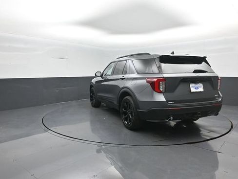Certified 2024 Ford Explorer ST-Line w/ Class IV Trailer Tow Package AWD/4WD image 5