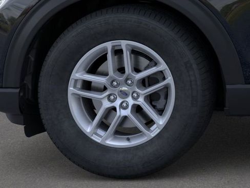 New 2026 Ford Explorer Active RWD image 19