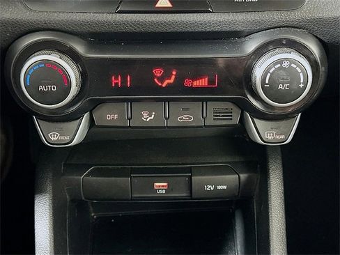 Used 2022 Kia Rio S w/ Technology Package image 16