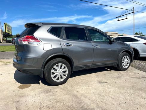 Used 2015 Nissan Rogue S image 6