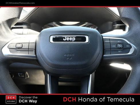 Used 2024 Jeep Compass Sport AWD/4WD image 9