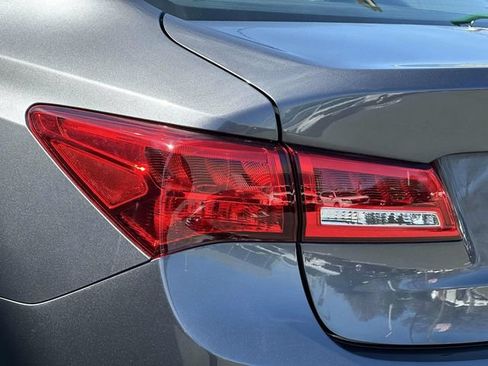 Used 2020 Acura TLX FWD image 10