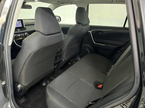 Used 2024 Toyota RAV4 LE AWD/4WD image 24