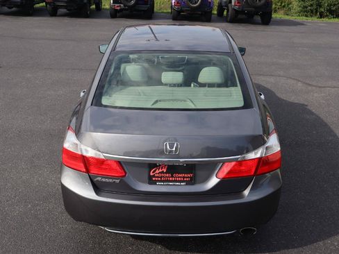 Used 2013 Honda Accord LX image 8