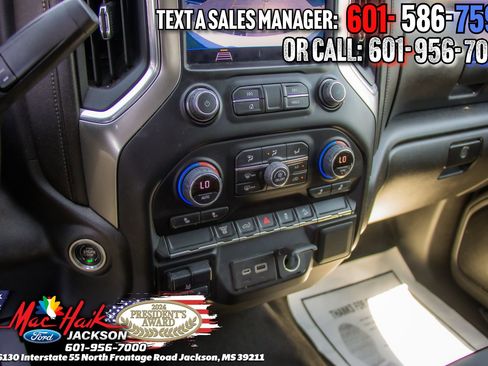 Used 2022 Chevrolet Silverado 2500 LT w/ Convenience Package AWD/4WD image 18