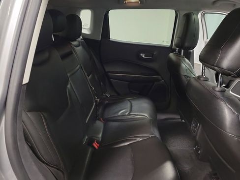 Used 2018 Jeep Compass Limited w/ Navigation Group image 21