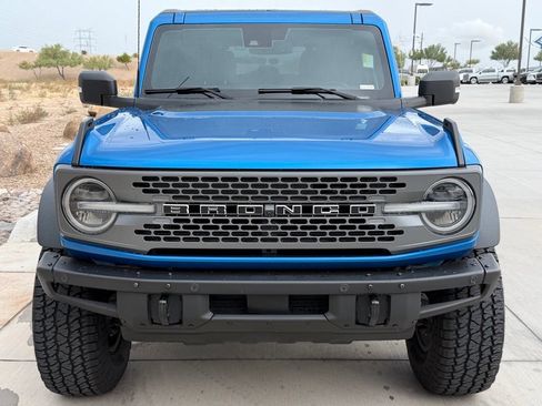 Used 2021 Ford Bronco Badlands AWD/4WD image 3