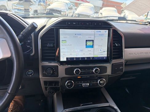 Used 2022 Ford F250 Lariat w/ Lariat Ultimate Package AWD/4WD image 16