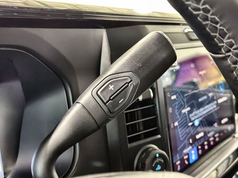 New 2026 Ford F250 Lariat w/ Black Appearance Package image 24