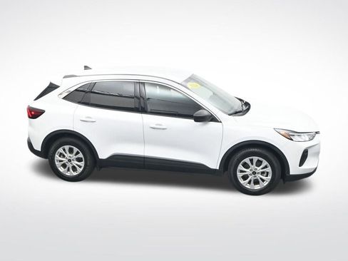 Used 2024 Ford Escape Active w/ Cold Weather Package image 27