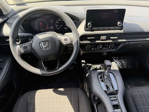 Certified 2023 Honda HR-V LX image 13