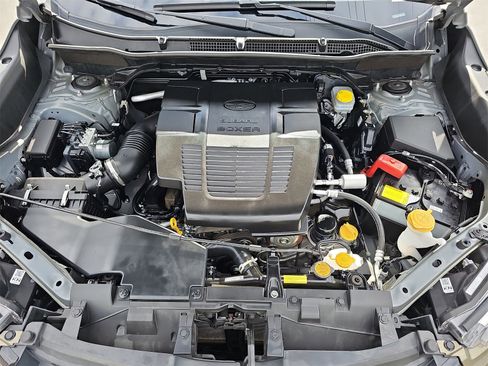 Used 2022 Subaru Forester Limited image 32