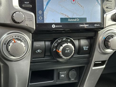 Used 2021 Toyota 4Runner SR5 Premium w/ Moonroof Package image 23