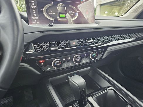 Used 2024 Honda Accord EX-L image 29