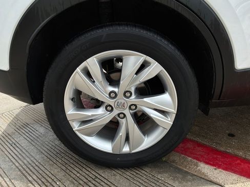 Used 2025 Buick Encore GX Preferred FWD image 9