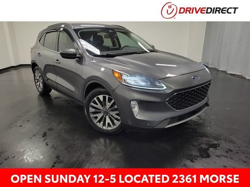 Used 2022 Ford Escape Titanium FWD image 1