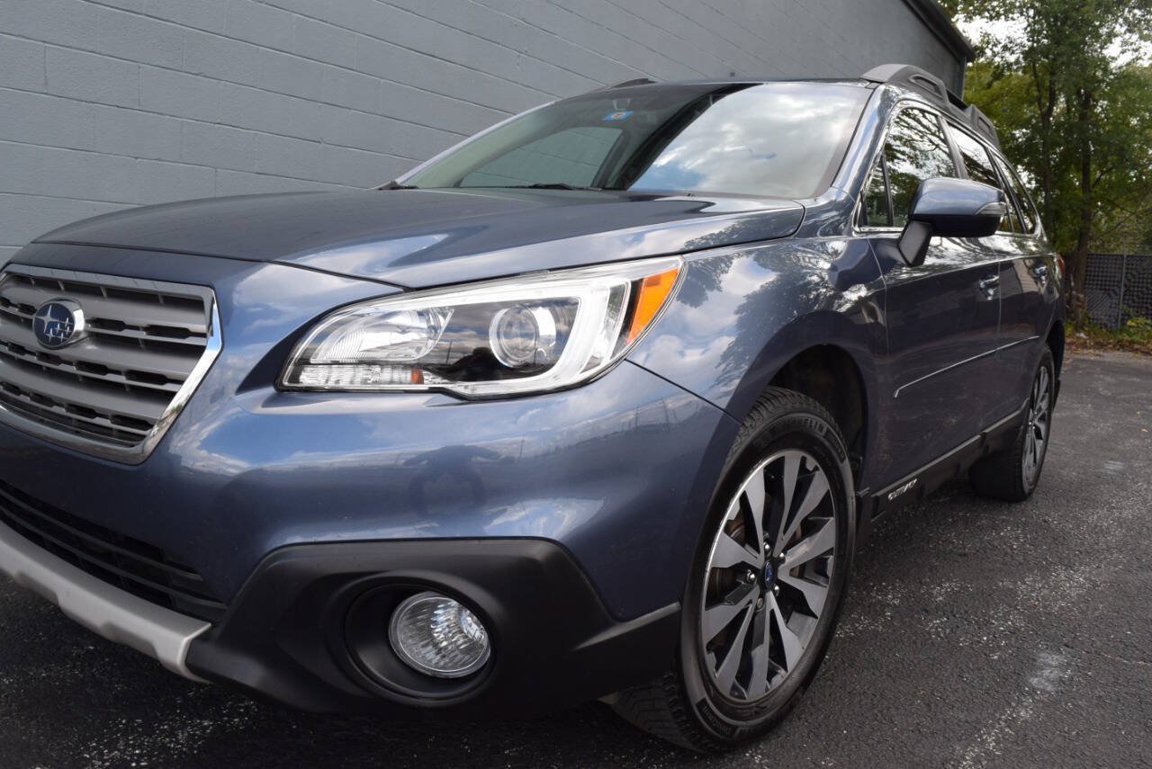 Used 2017 Subaru Outback 3.6R Limited AWD/4WD image 8