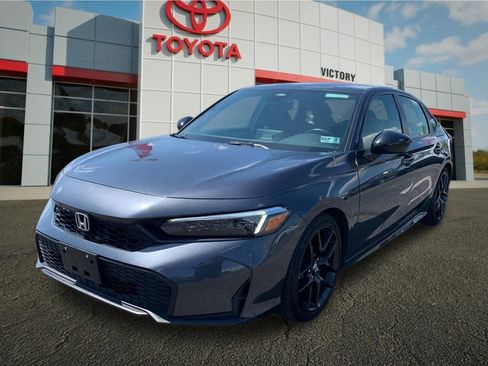 Used 2025 Honda Civic Sport image 7