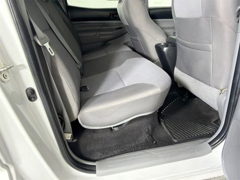 Used 2013 Toyota Tacoma 4x4 Double Cab image 15