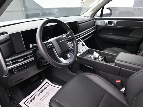 Used 2025 Hyundai Santa Fe SEL image 25