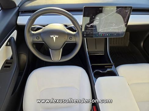 Used 2019 Tesla Model 3 Mid Range RWD image 14