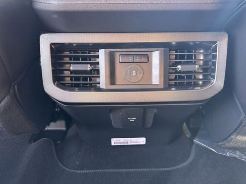 New 2025 Ford F350 Platinum w/ FX4 Off-Road Package image 22