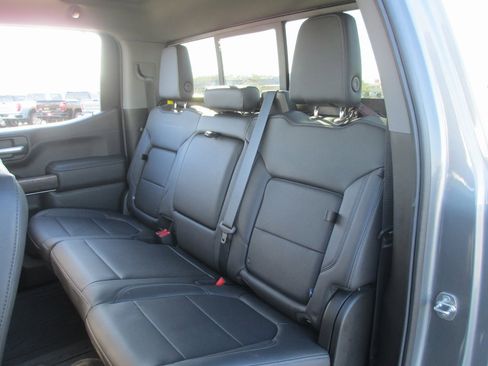 Used 2021 GMC Sierra 1500 SLT w/ SLT Premium Package image 18