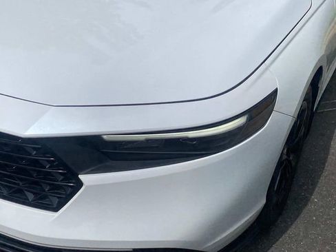 Used 2025 Honda Accord SE image 5