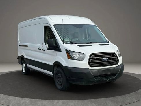 Used 2019 Ford Transit 150 148 Medium Roof image 3