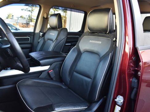 Used 2020 RAM 1500 Laramie image 28