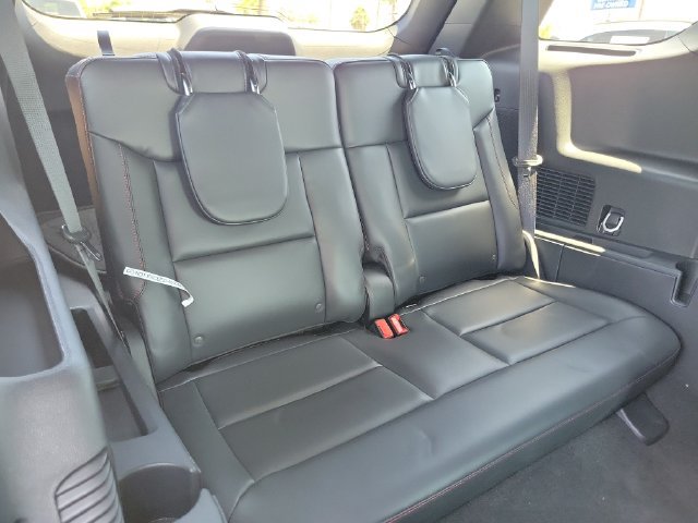 Used 2026 Ford Explorer ST-Line w/ ST-Line Street Pack RWD image 20