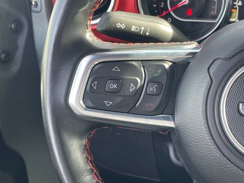 Used 2021 Jeep Wrangler Unlimited Rubicon image 28