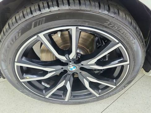 Used 2021 BMW X7 xDrive40i w/ M Sport Package image 66