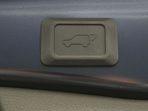 Certified 2025 Toyota RAV4 XSE image 34