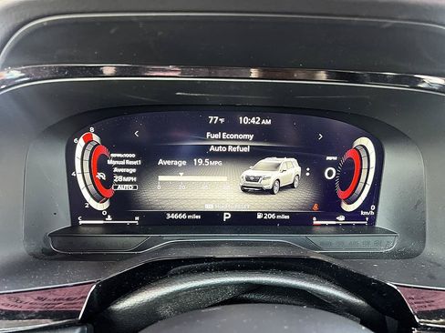 Certified 2023 Nissan Pathfinder Platinum AWD/4WD image 24