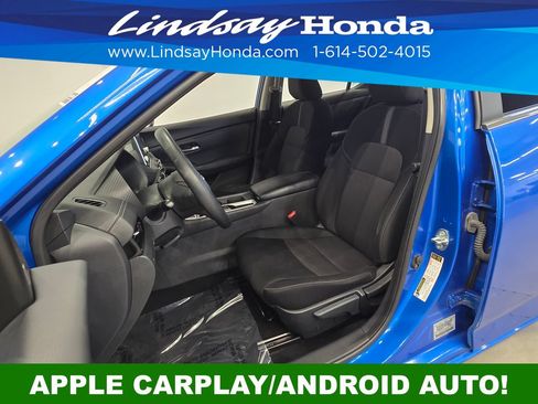 Used 2024 Nissan Sentra SV FWD image 11