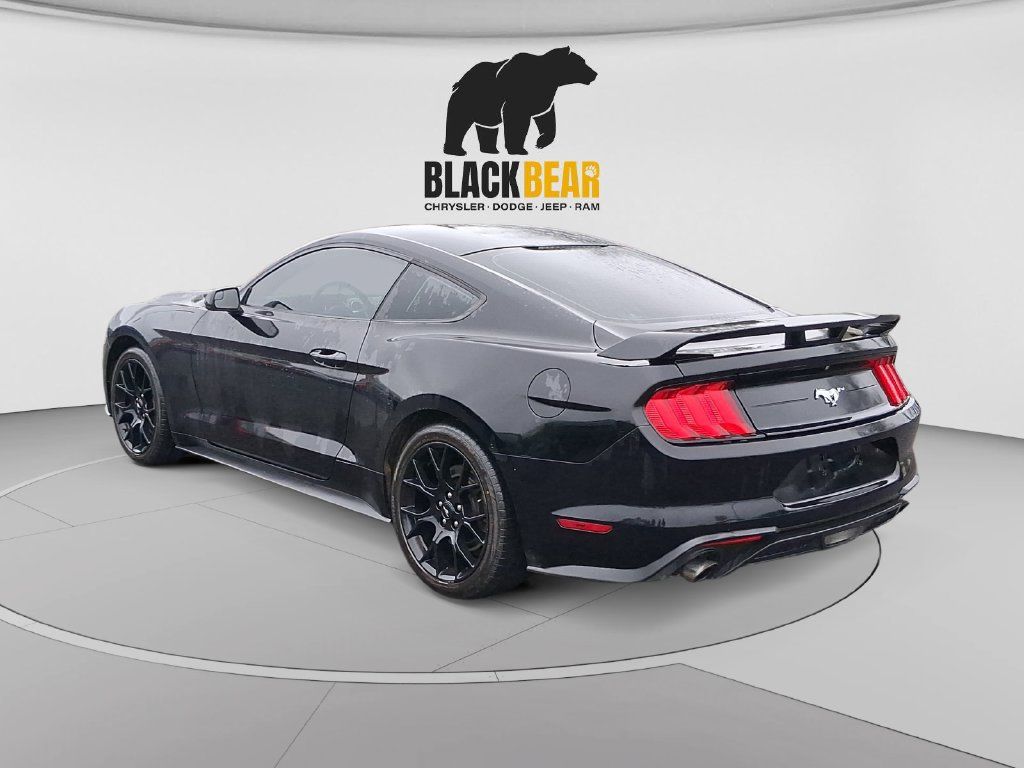 Used 2018 Ford Mustang Coupe w/ Ecoboost Performance Package RWD image 5