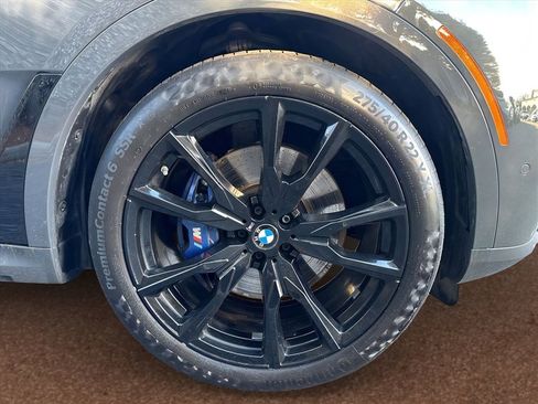 Used 2023 BMW X7 M60i w/ Executive Package image 7