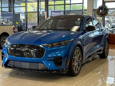 New 2025 Ford Mustang Mach-E GT image 8