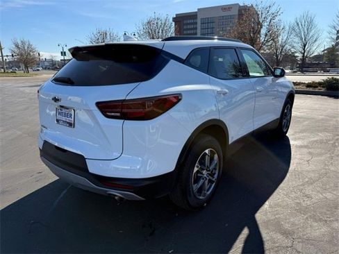 Used 2024 Chevrolet Blazer LT w/ Convenience Package image 7