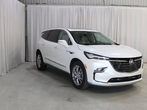 Used 2022 Buick Enclave Premium w/ Experience Buick Package AWD/4WD image 29