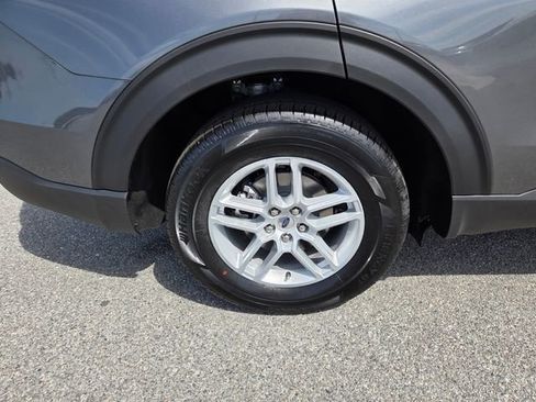 New 2026 Ford Explorer Active w/ Active Comfort Package image 12