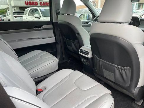 Used 2025 Hyundai Palisade SEL AWD/4WD image 13