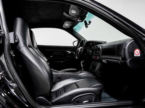Used 2004 Porsche 911 Carrera RWD image 25
