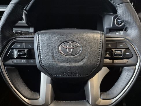 New 2026 Toyota 4Runner 4WD image 25