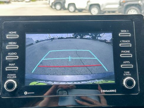 Used 2023 Toyota Camry SE image 20