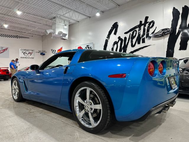 Used 2010 Chevrolet Corvette Coupe w/ Preferred Equipment Group RWD image 3
